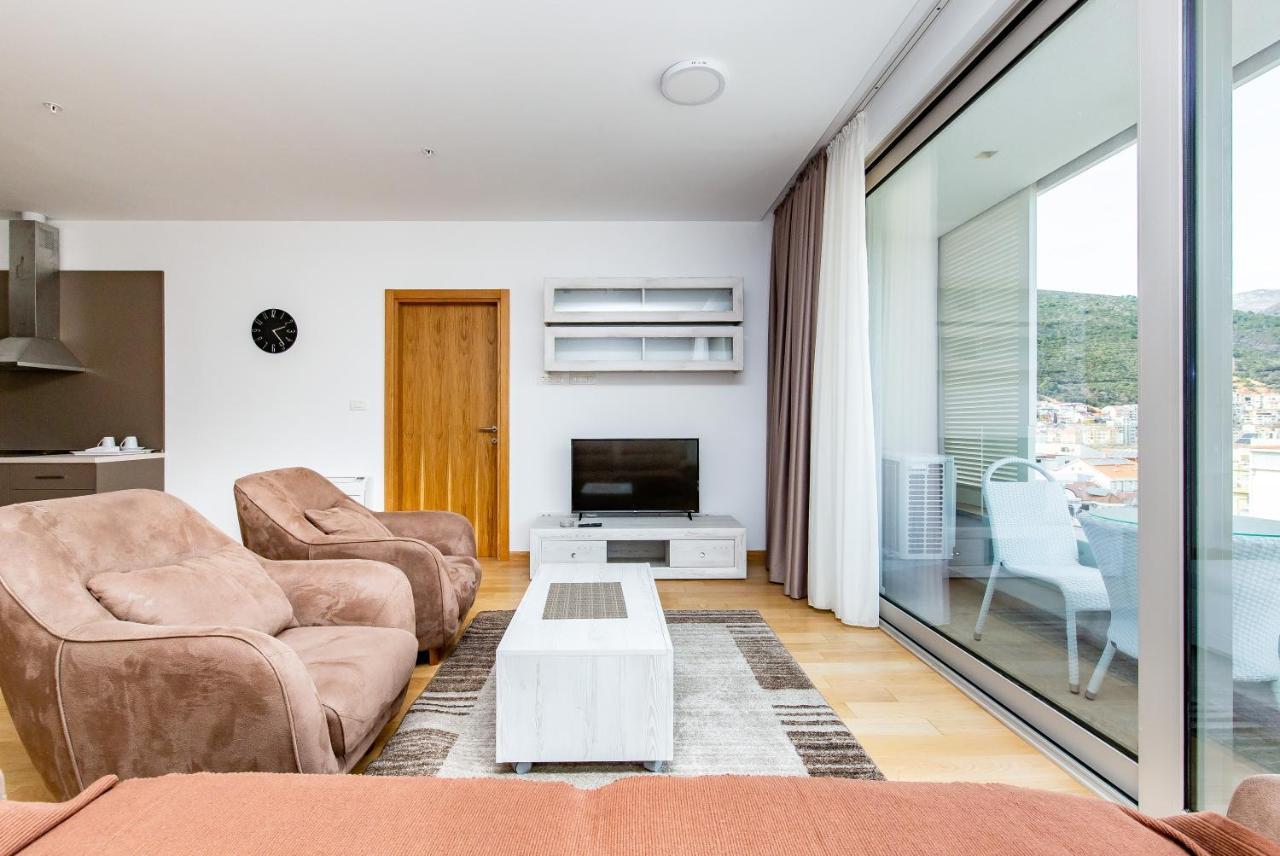 Apartments Lora In Apart-Hotel Budva Exterior foto