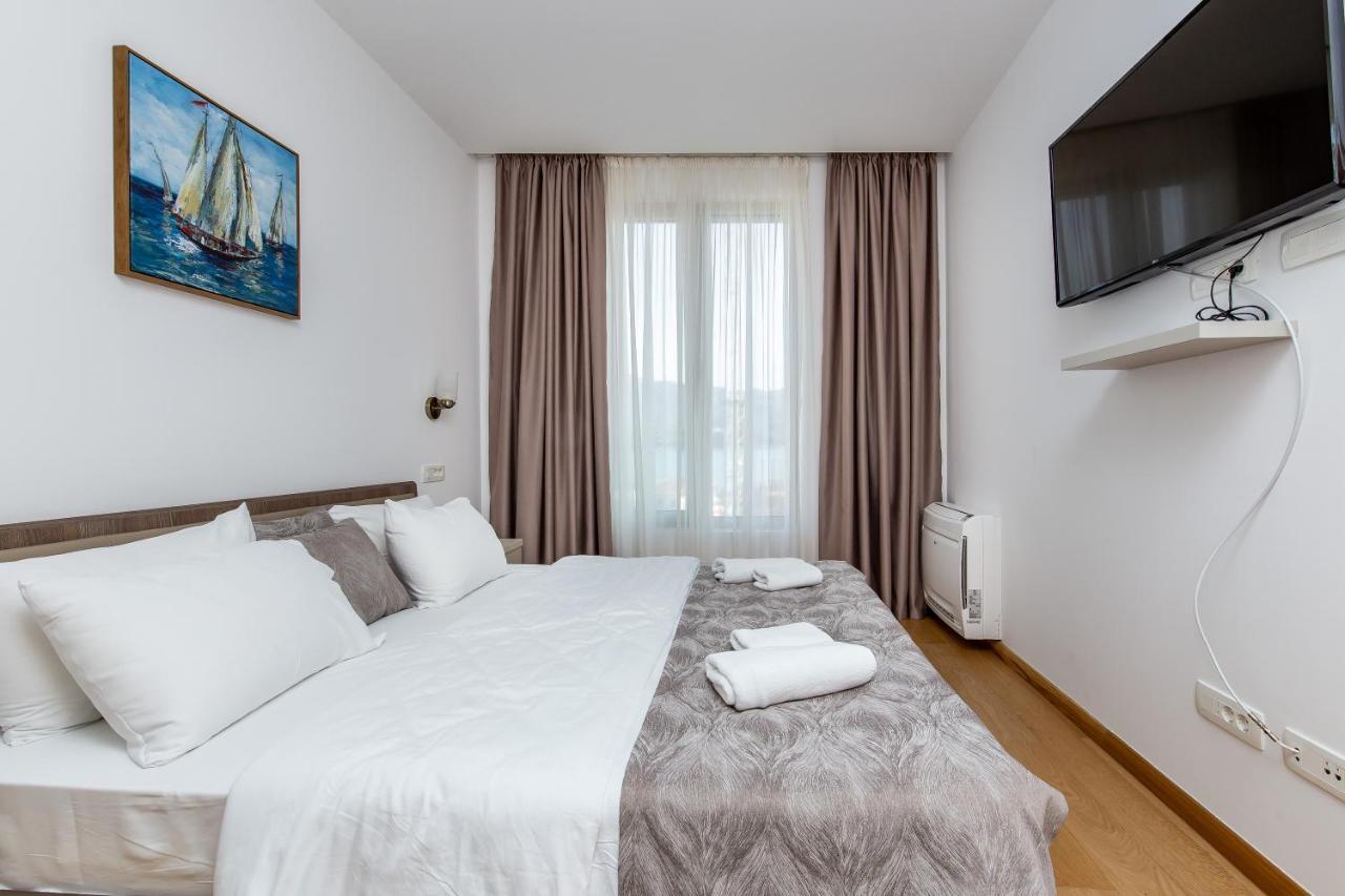 Apartments Lora In Apart-Hotel Budva Exterior foto