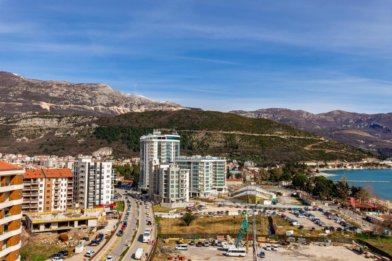 Apartments Lora In Apart-Hotel Budva Exterior foto